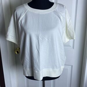 GAP Women’s Short Sleeve Cream Color Cropped Sweatshirt sz XL NWT